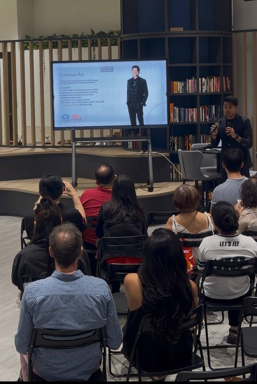 Le-Munity talk and seminar session with members